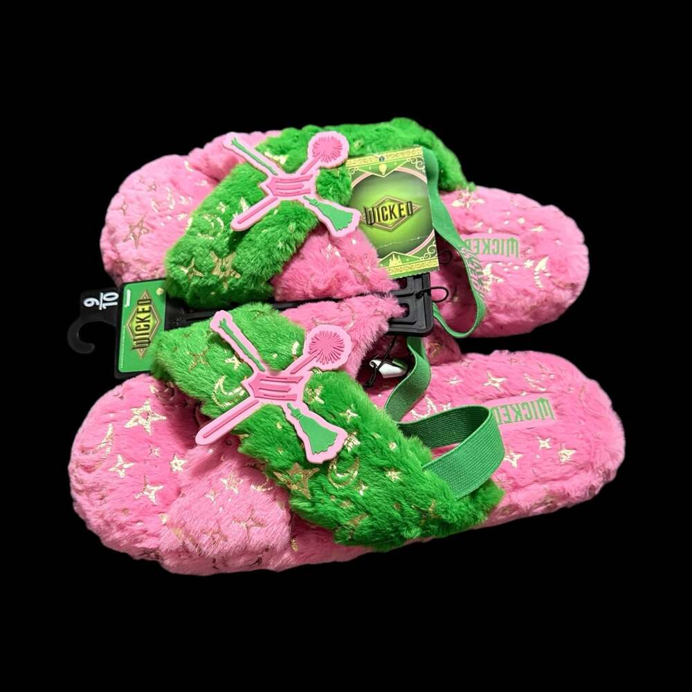 Size Large Wicked Movie 1 Plush Fuzzy Pink and Green Open Toe Slippers - Picture 3 of 4